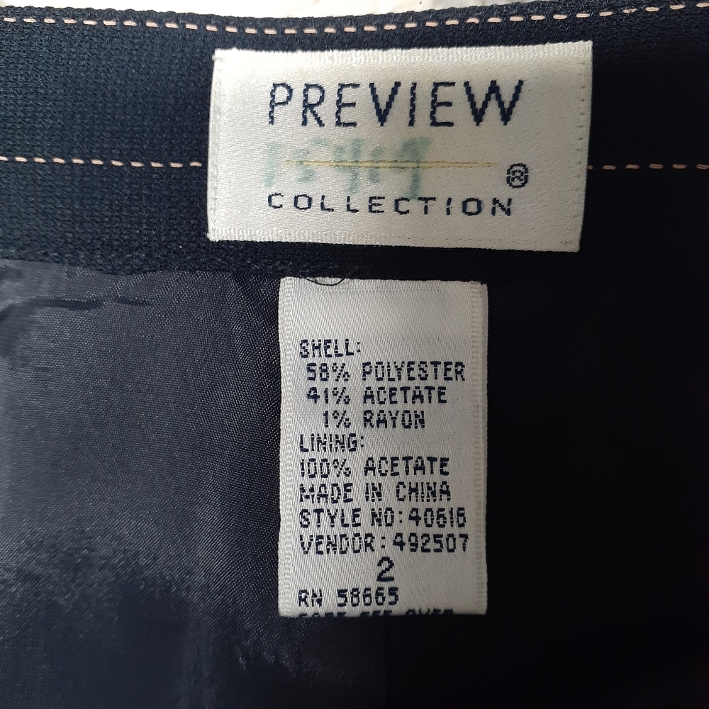 PREVIEW COLLECTION - Picture 3 of 4